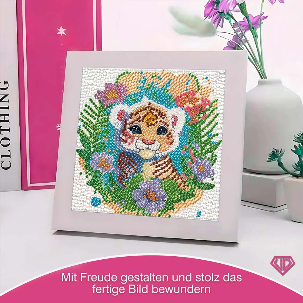5D Diamond Painting Tigerbaby Tilda im Blütenzauber mit Strasssteinchen, Unique-Diamond