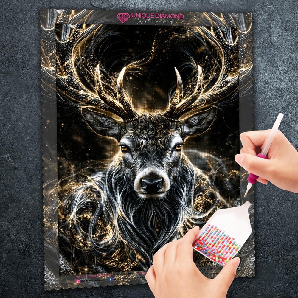 5D Diamond Painting – Hirsch der goldenen Nacht