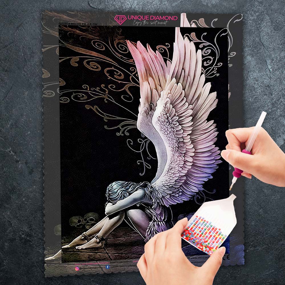 5D Diamond Painting – Trauriger Engel Unique-Diamond