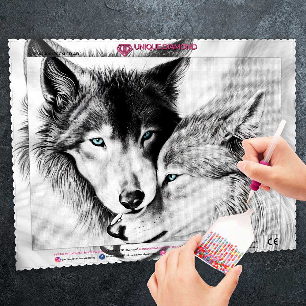 5D Diamond Painting – Wolf und Wölfin Unique-Diamond